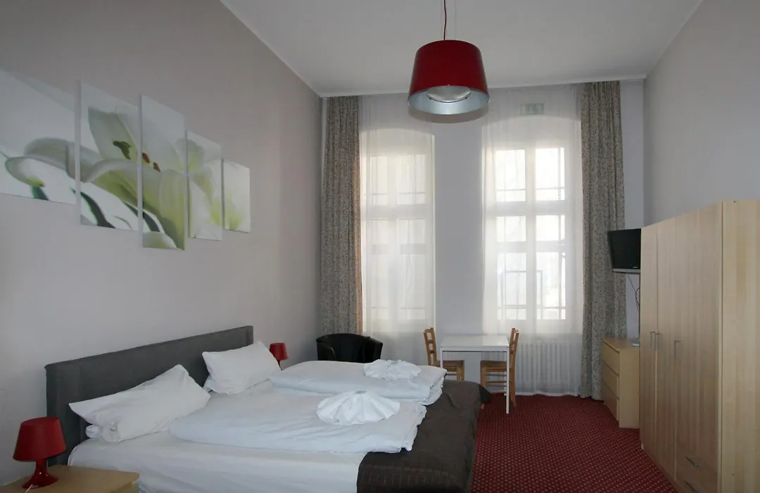 Hotel Elegia Am Kurfuerstendamm-1